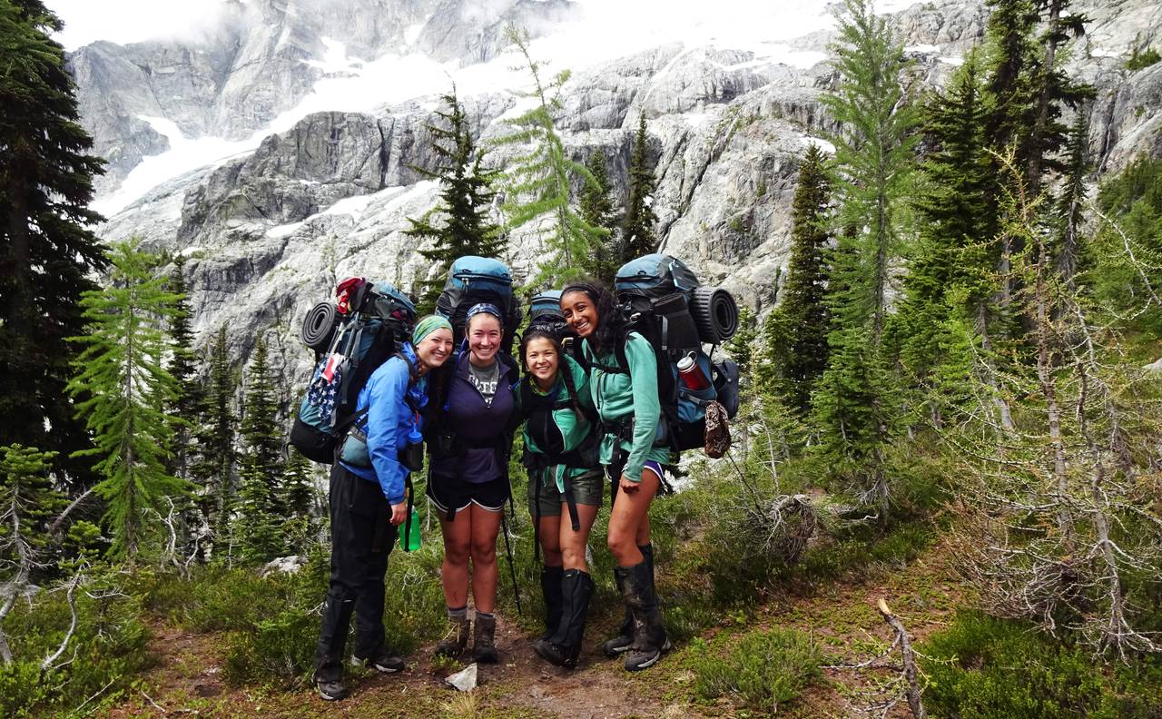 Pacific northwest on sale backpacking trips