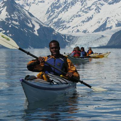 aak_-_alumni_web_-_glacier_paddle_-_tracy_baynes__400x400_q70_crop_subsampling-2_upscale.jpg NOLS