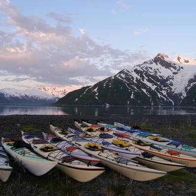 aak_-_alumni_web_-_kayaks_-_tracy_baynes__400x400_q70_crop_subsampling-2_upscale.jpg NOLS