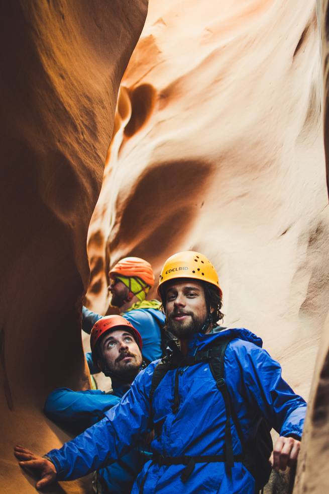 jonah-raether-rm-3.jpg__655x5000_q70_subject_location-2019,3257_subsampling-2 Students pause while canyoneering through a chimney.