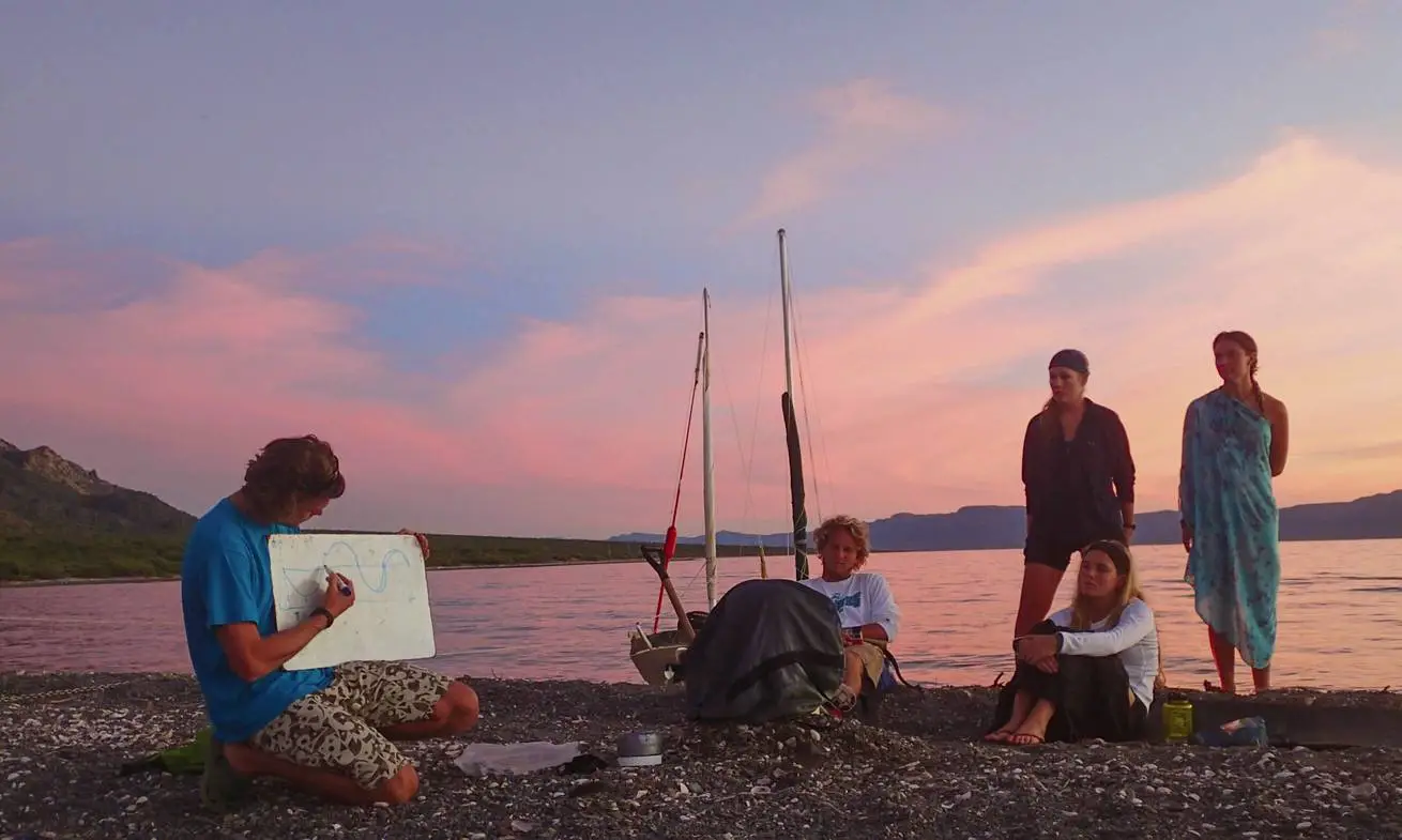 alisha_bube_mx_054-edit.jpg__1310x5000_q70_subject_location-1984,1190_subsampling-2 Alisha Bube