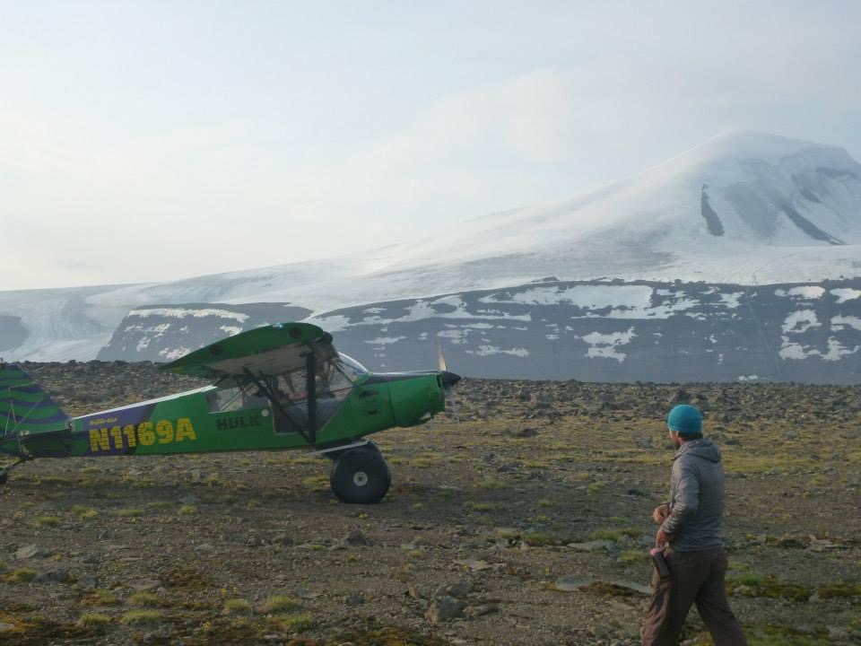 Asa approaces a plane.
