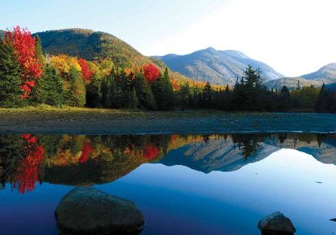 lindsay-yost-ne-8.jpg__555x343_q70_crop_subject_location-859,716_subsampling-2 Photo by Lindsay Yost